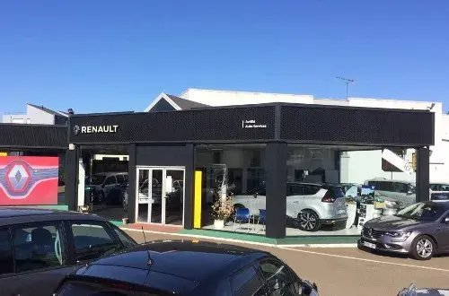 RENAULT AVRILLE