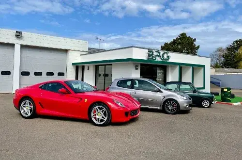 British & Racing Garage